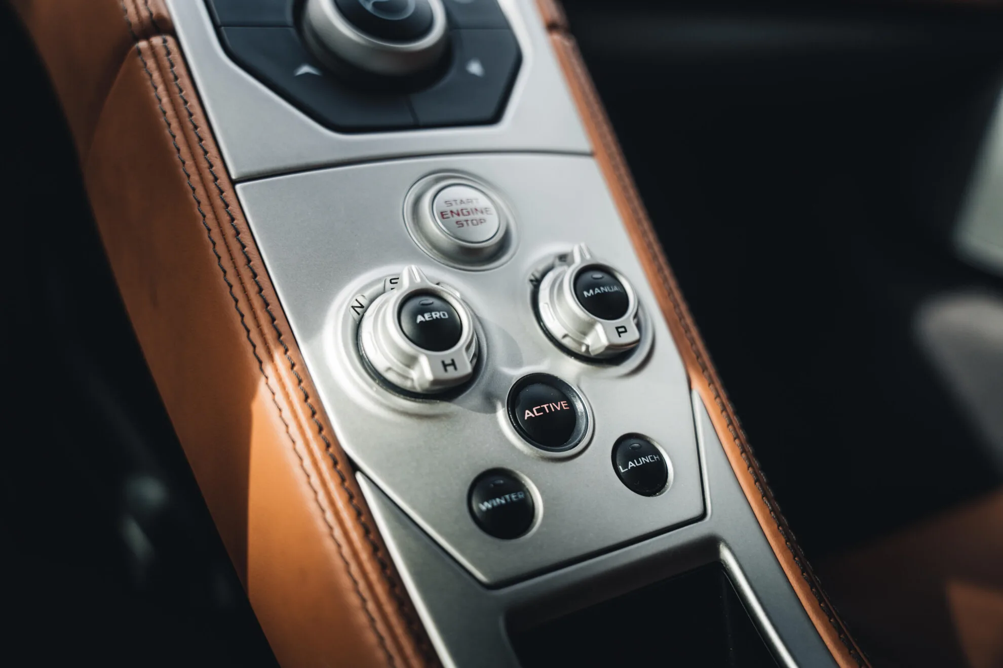 2012 McLaren MP4-12C, 23/30