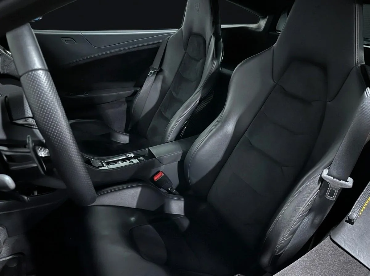 2012 McLaren MP4-12C Carbon conversion, 14/15