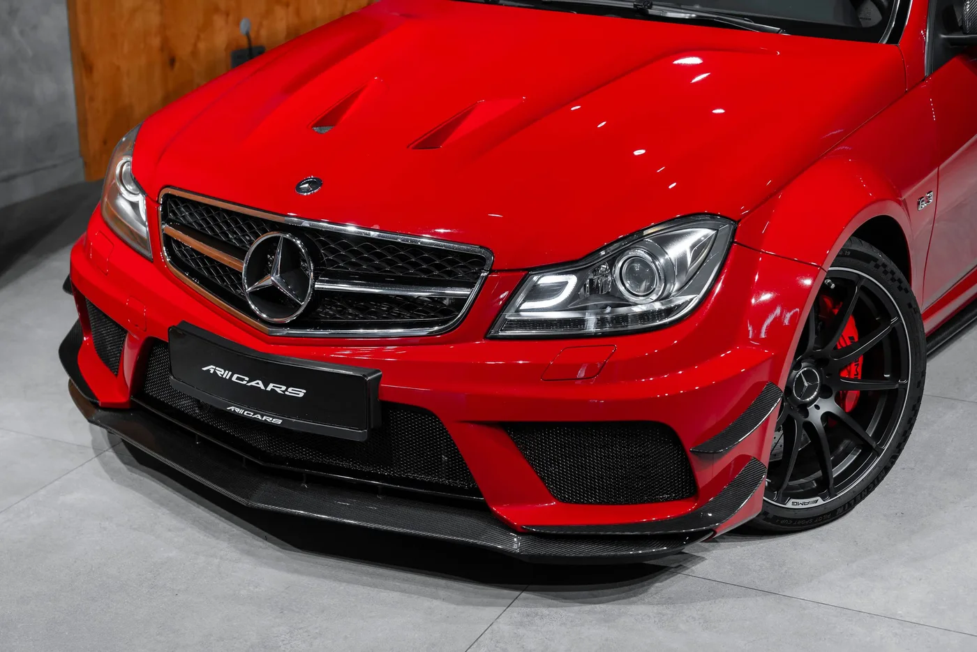 2012 Mercedes-AMG C 63 Black Series angeboten von einem Fachhändler in Bratislava, Slowakei, Foto 3 von 15