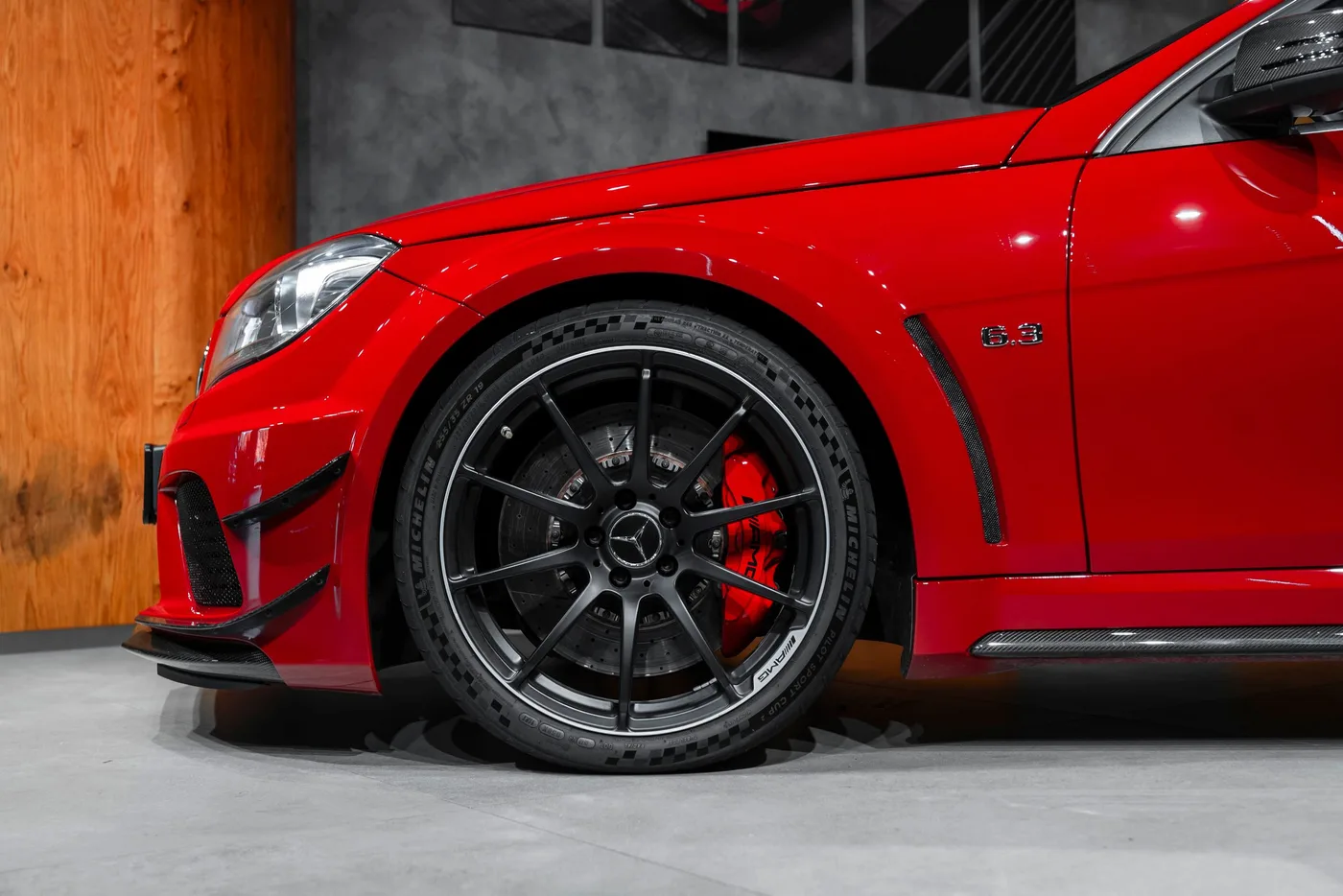2012 Mercedes-AMG C 63 Black Series angeboten von einem Fachhändler in Bratislava, Slowakei, Foto 4 von 15