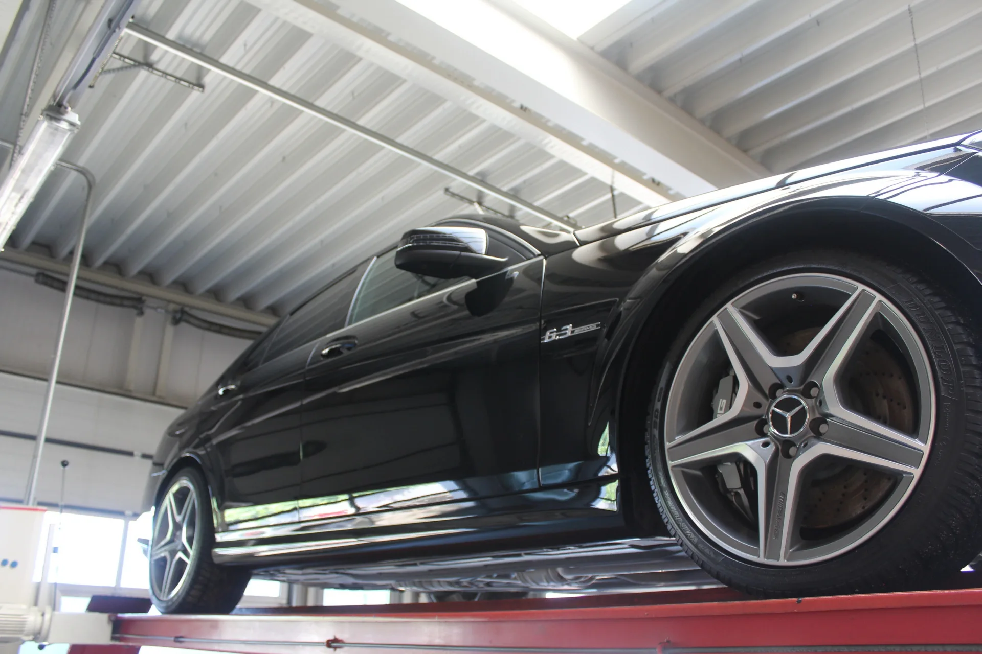 2012 Mercedes-AMG C 63, 8/30