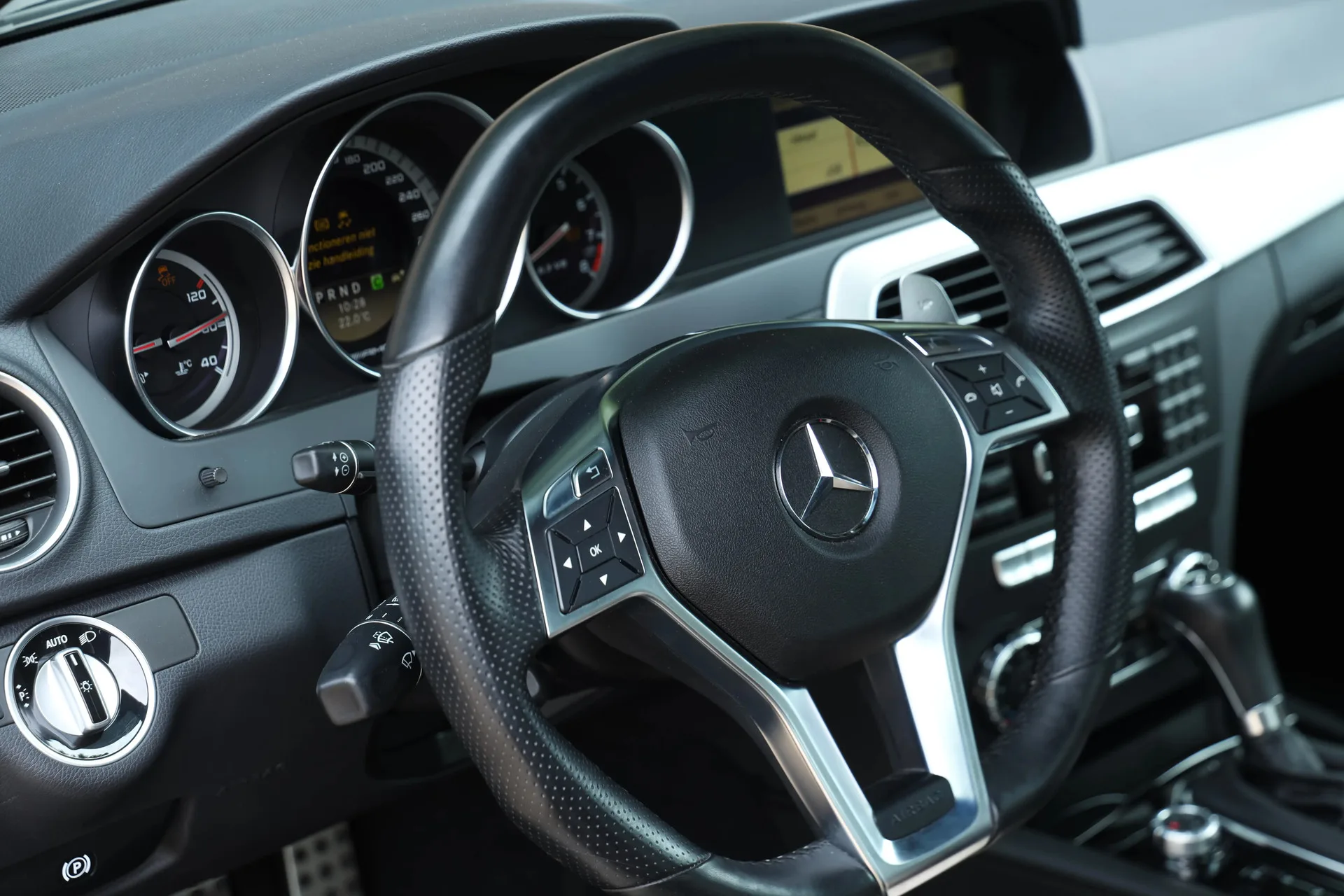 2012 Mercedes-AMG C 63, 16/30
