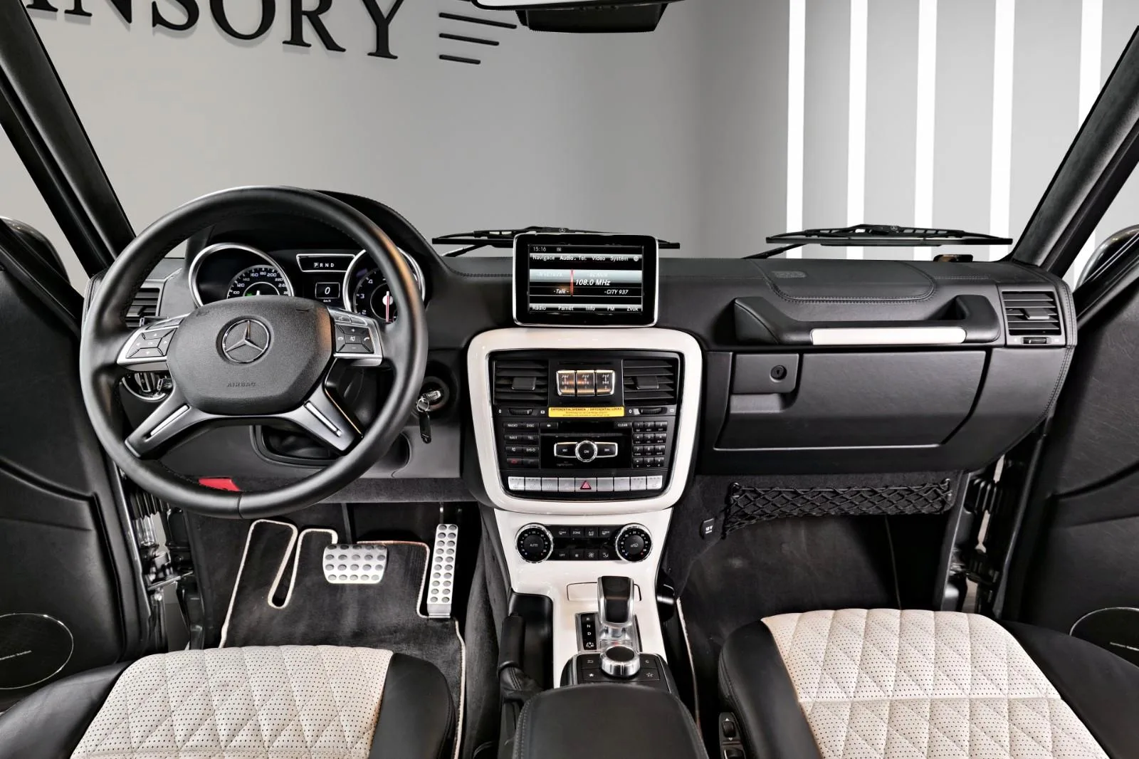 2012 Mercedes-AMG G 65, 14/23