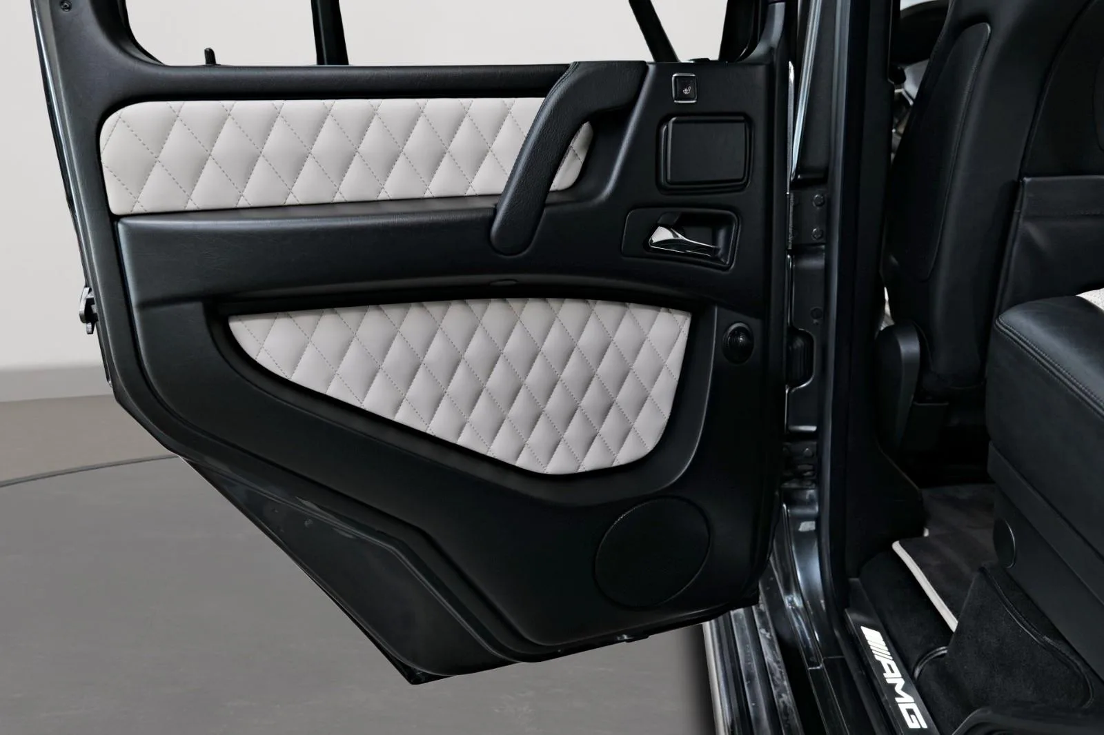2012 Mercedes-AMG G 65, 20/23