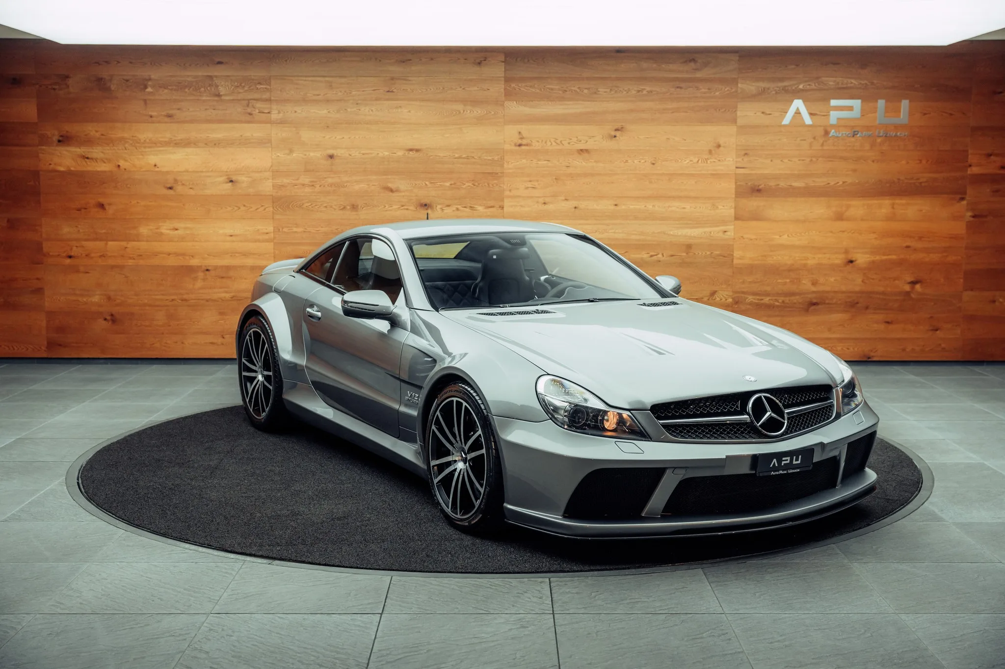 2012 Mercedes-AMG SL 65 Black Series proposée par un concessionnaire spécialisé à Uznach, Suisse, photo principale