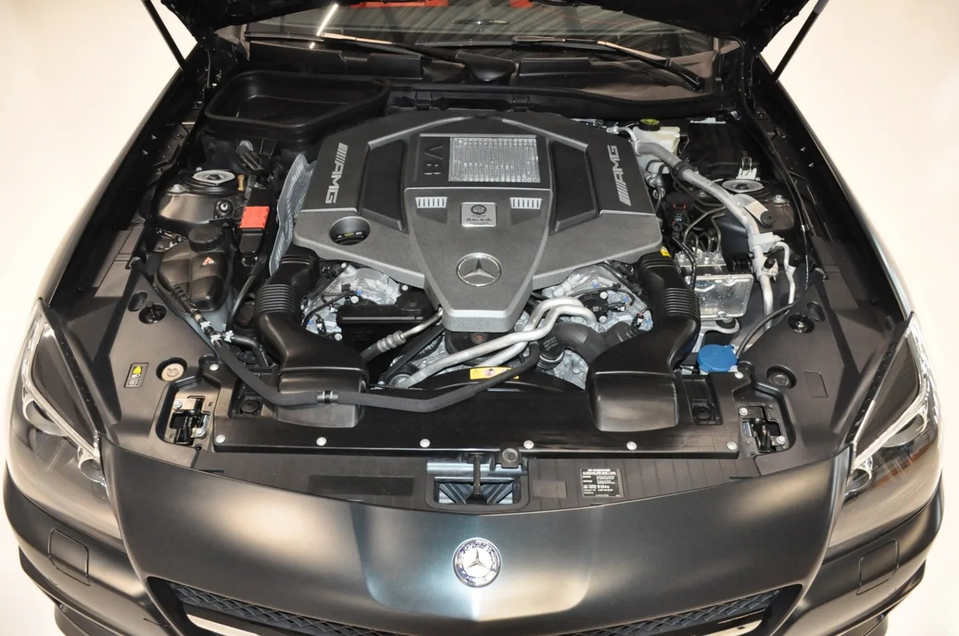 2012 Mercedes-AMG SLK 55 Performance Studio angeboten von einem Oldtimerhändler in Alkmaar, Niederlande, Foto 7 von 15