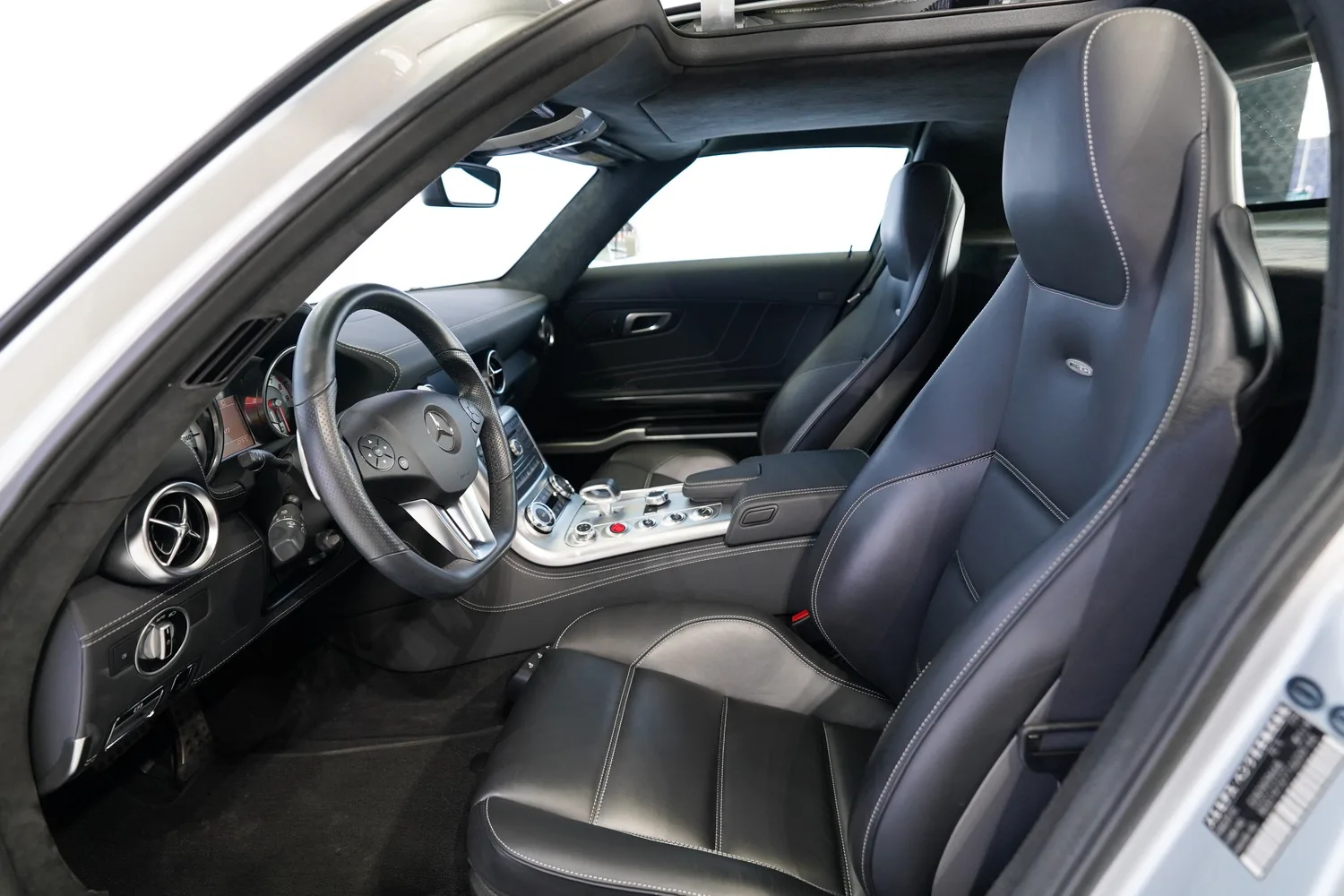 2012 Mercedes-AMG SLS, 3/14