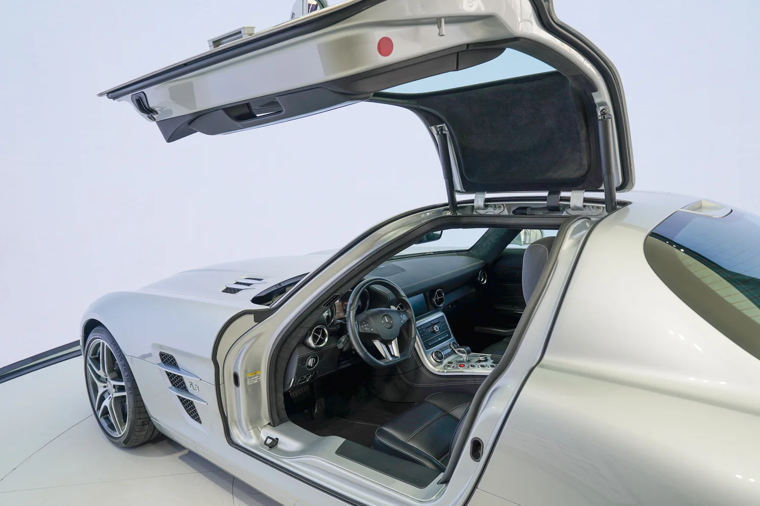 2012 Mercedes-AMG SLS, 6/14