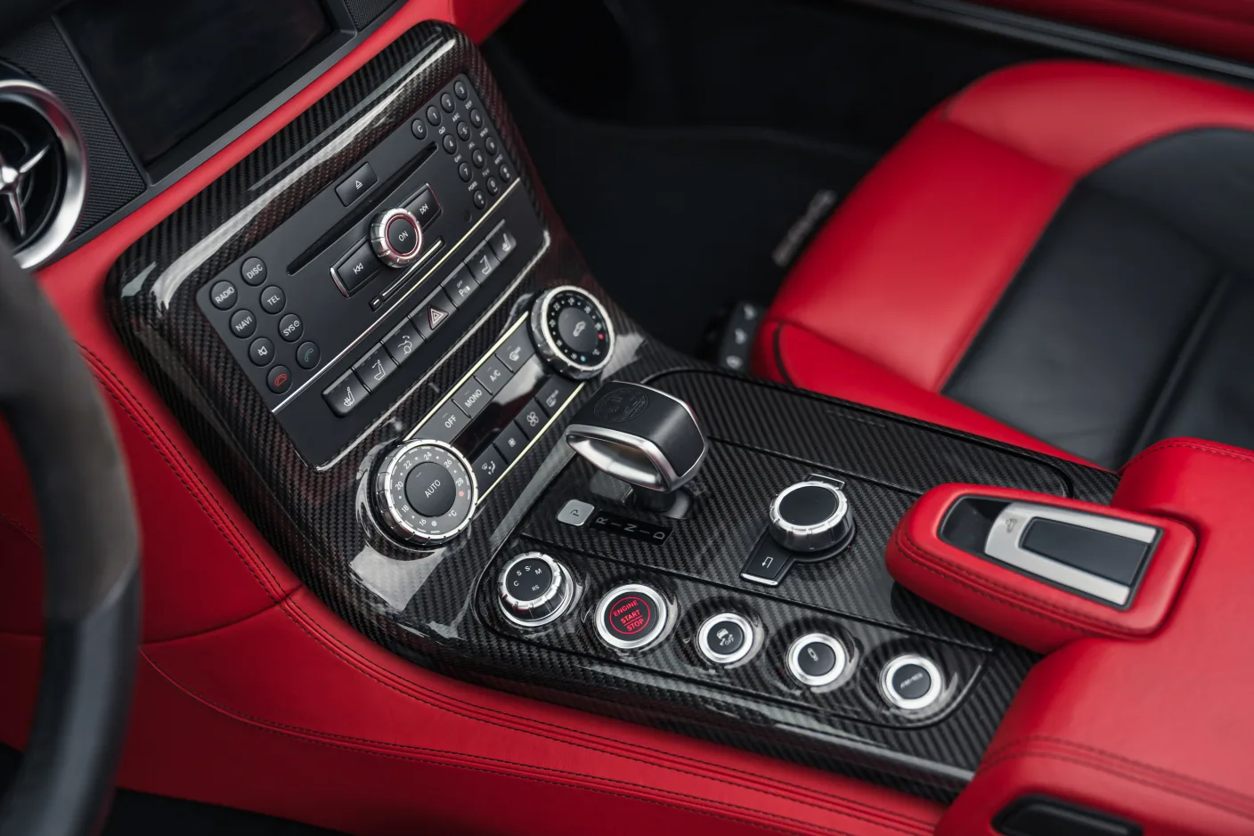 2012 Mercedes-AMG SLS Roadster, 20/30