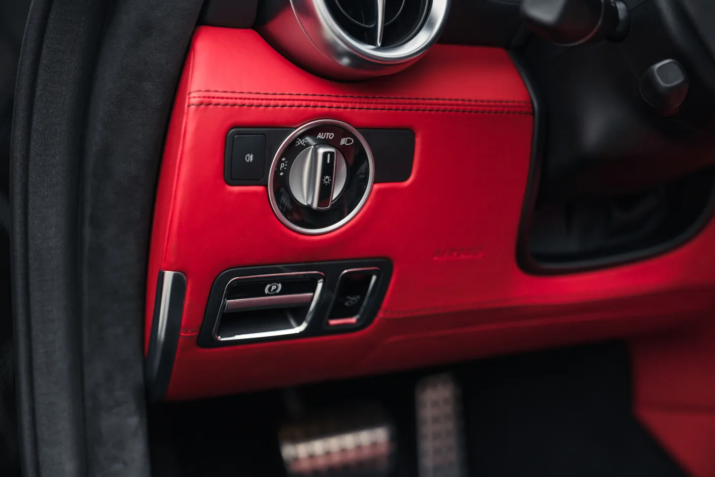 2012 Mercedes-AMG SLS Roadster, 25/30