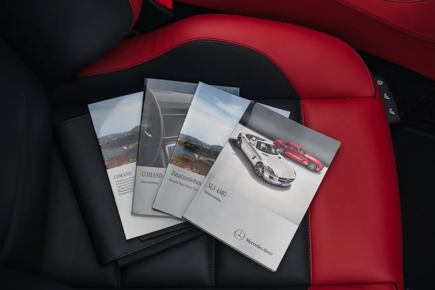 2012 Mercedes-AMG SLS Roadster, 28/30