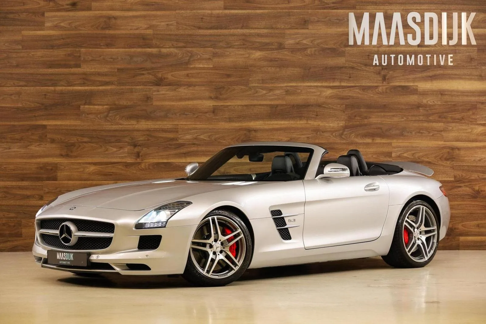 2012 Mercedes-AMG SLS Roadster proposée par un concessionnaire spécialisé à Werkendam, Pays-Bas, photo principale