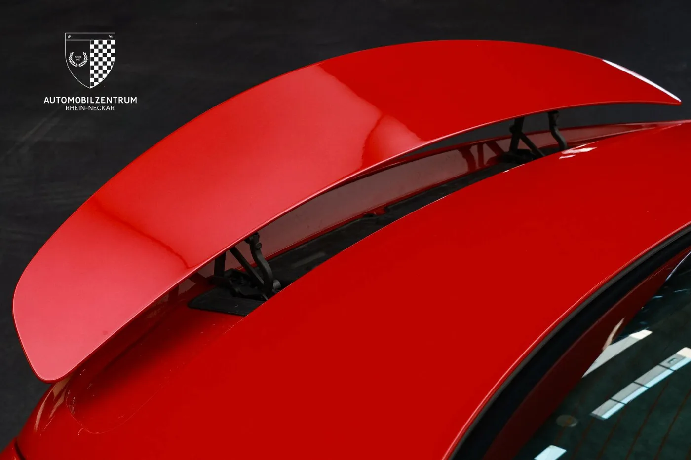 2012 Mercedes-AMG SLS offered by a supercar dealer in Viernheim, Germany, photo 18 of 25