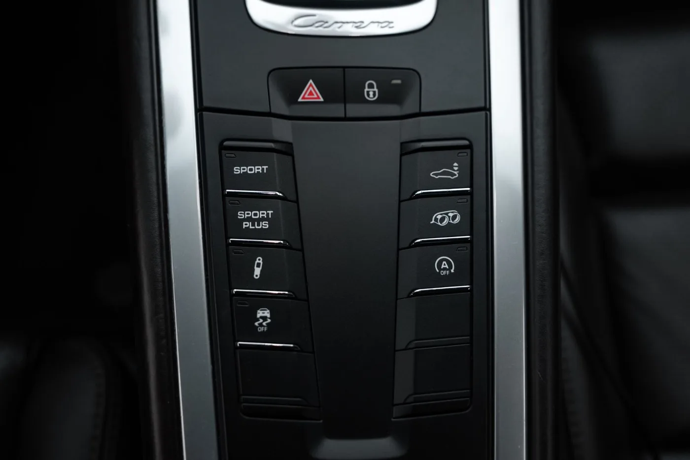 2012 Porsche 911 Carrera S offered by a specialist dealer in Putzbrunn, Germany, photo 12 of 15