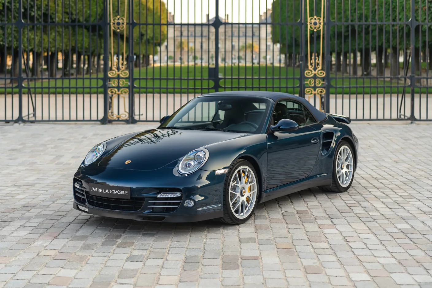 2012 Porsche 911 Turbo S Cabriolet 997, 2/30