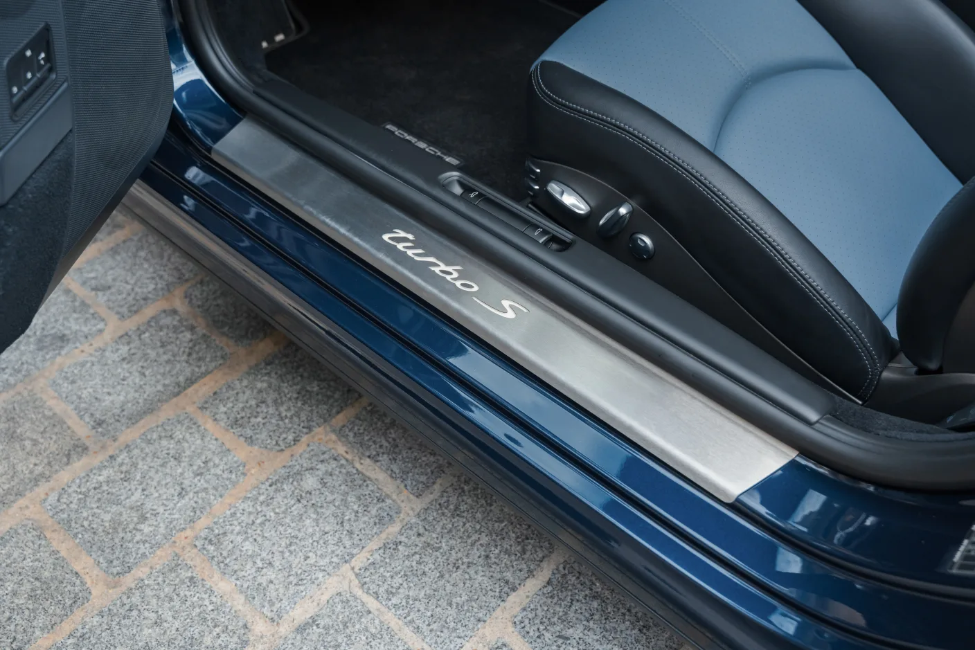2012 Porsche 911 Turbo S Cabriolet 997, 19/30