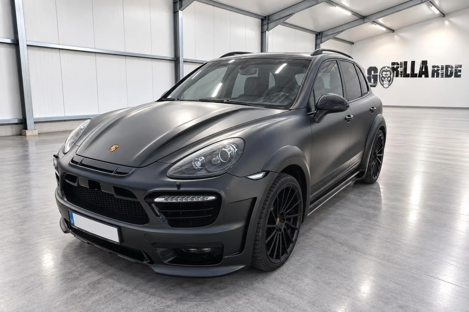 2012 Porsche Cayenne Turbo Prior Design, 2/30
