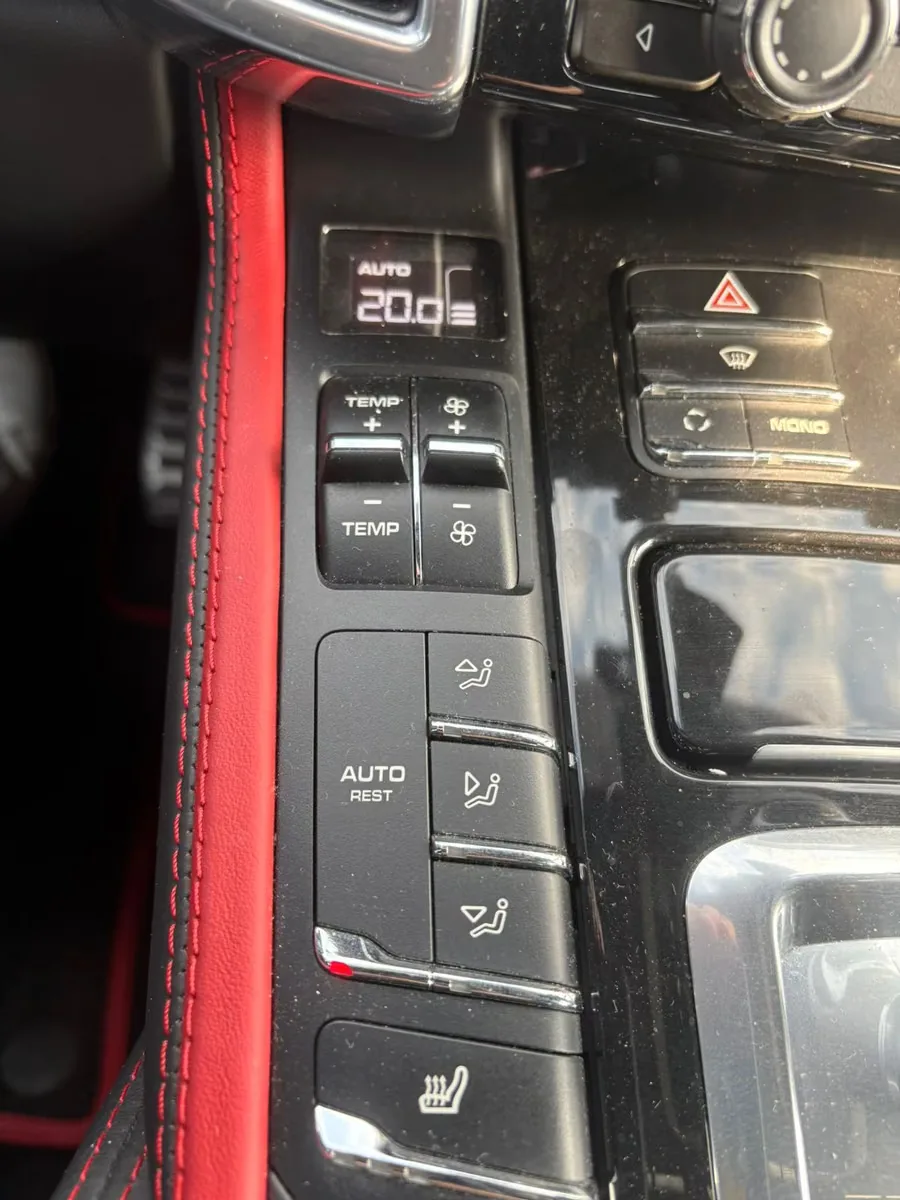 2012 Porsche Cayenne Turbo Prior Design, 22/30