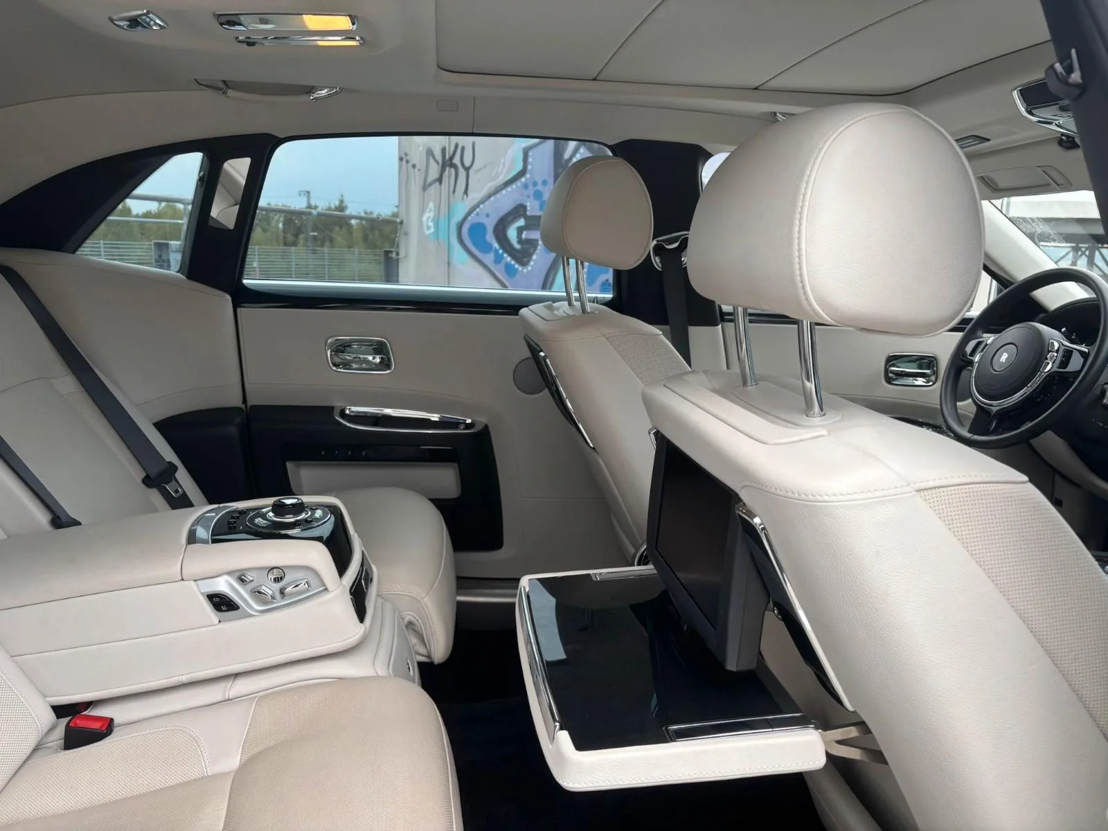 2012 Rolls-Royce Ghost Extended, 24/30
