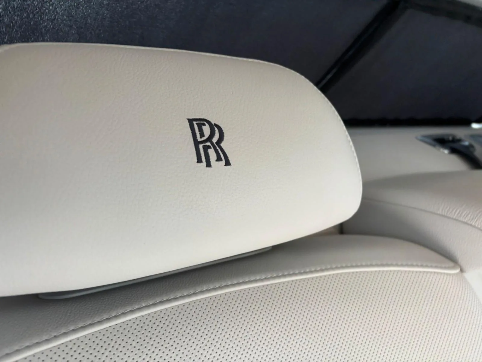2012 Rolls-Royce Ghost Extended, 28/30