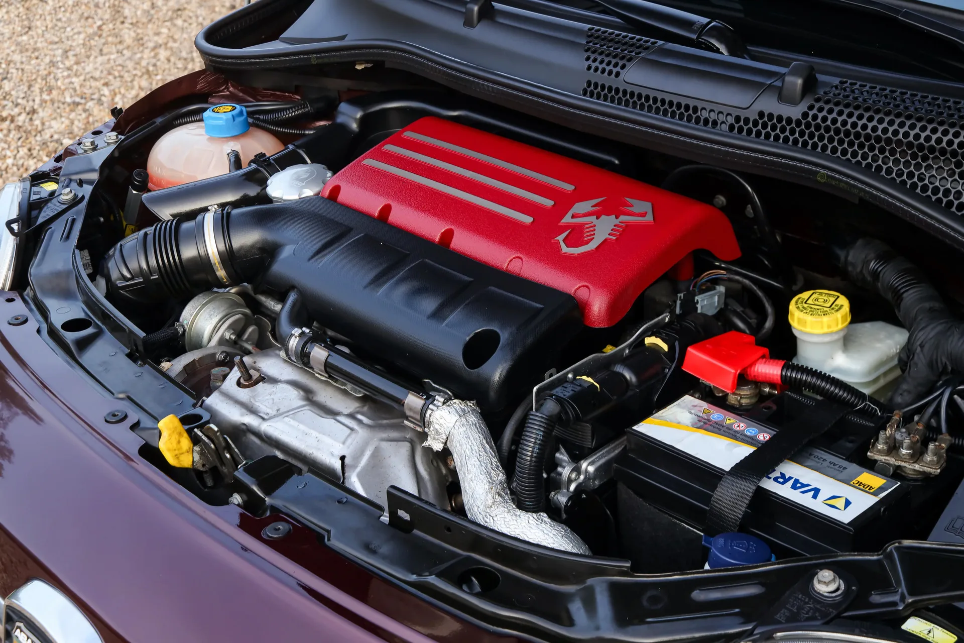 2013 Abarth 695 Edizione Maserati, 4/30