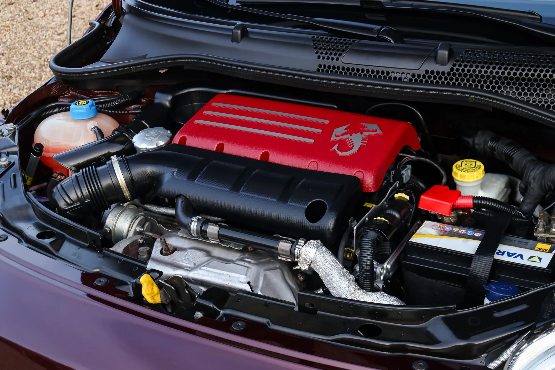 2013 Abarth 695 Edizione Maserati, 22/30
