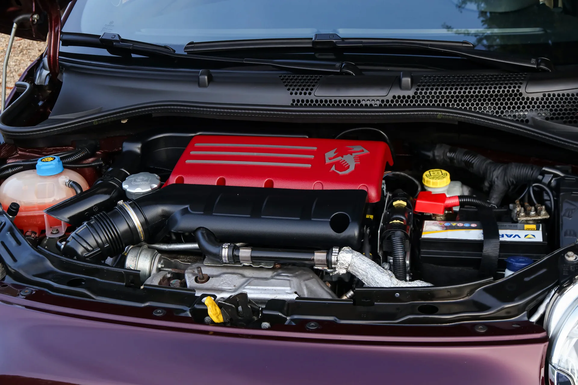 2013 Abarth 695 Edizione Maserati, 25/30