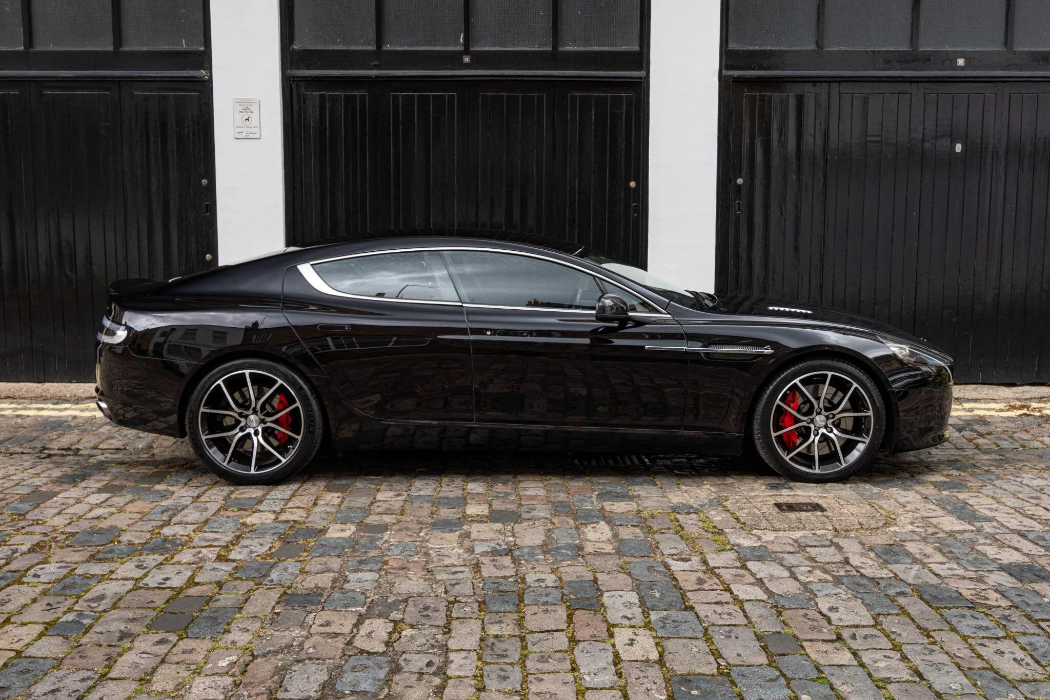 2013 Aston Martin Rapide S, 2/30