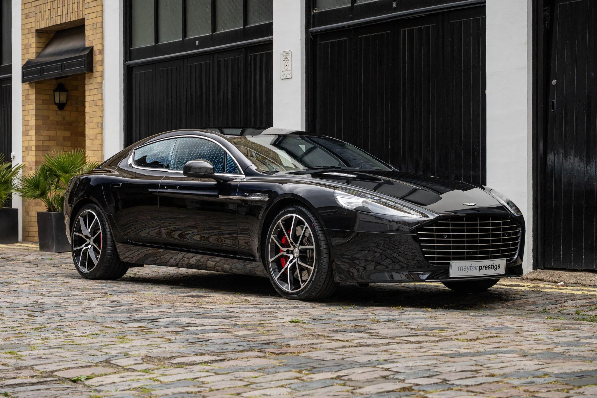 2013 Aston Martin Rapide S, 9/30