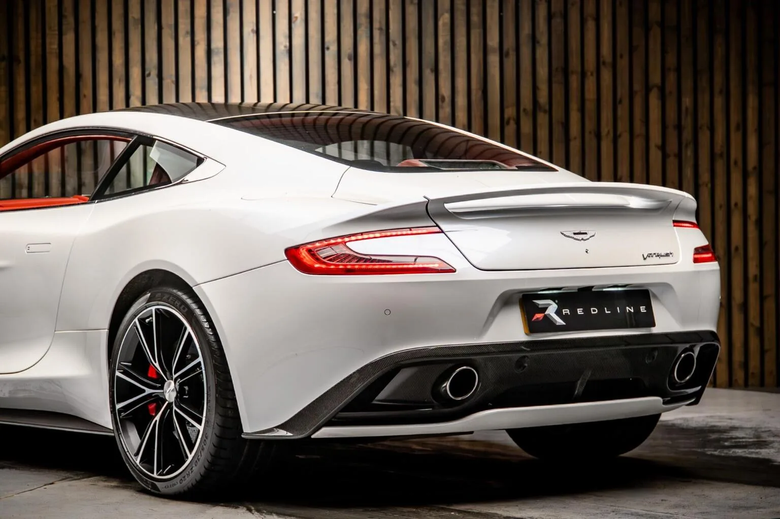 2013 Aston Martin Vanquish, 19/30