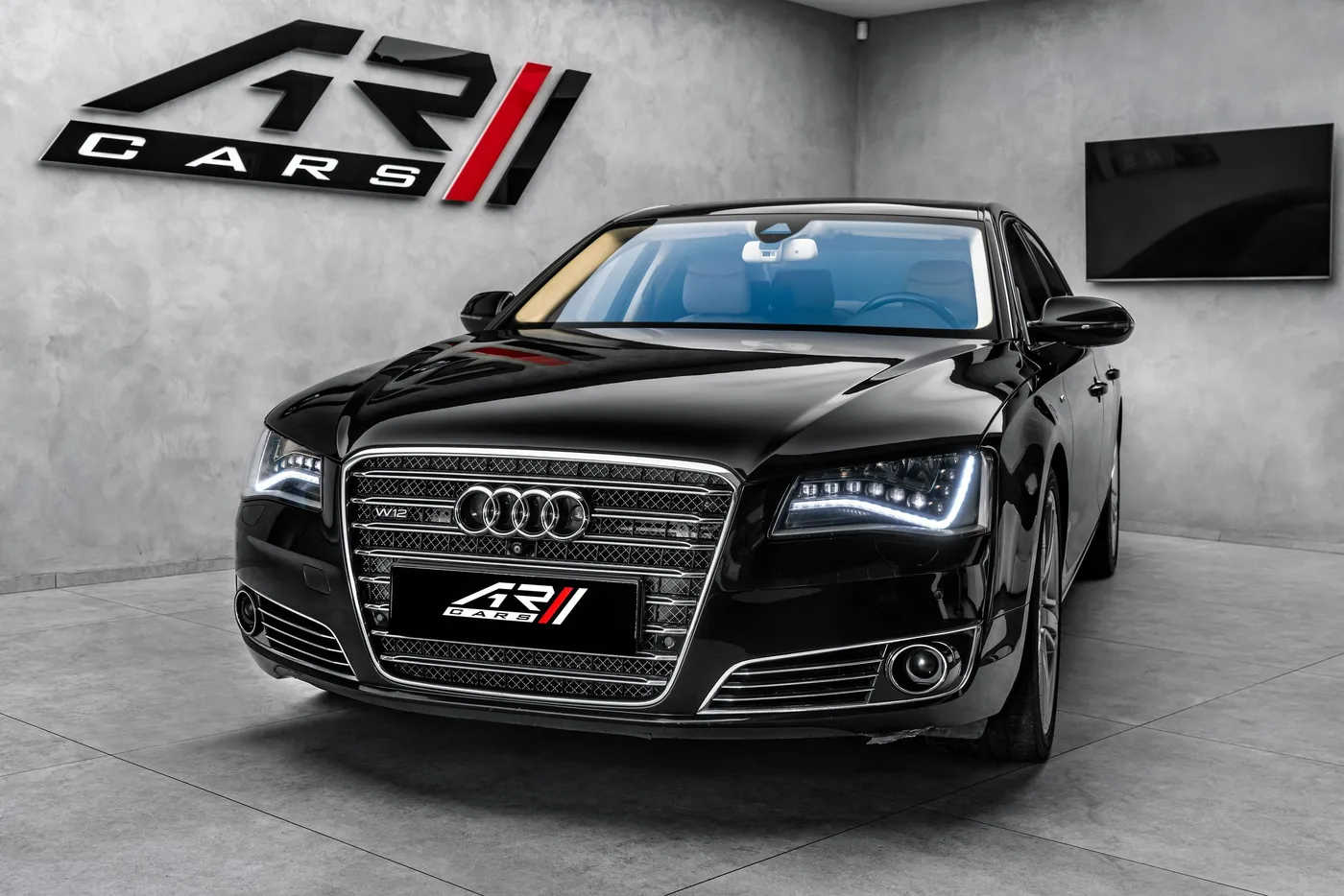 2013 Audi A8 6.3 W12 L Exclusive angeboten von einem Fachhändler in Ostrava, Tschechien, Foto 3 von 25