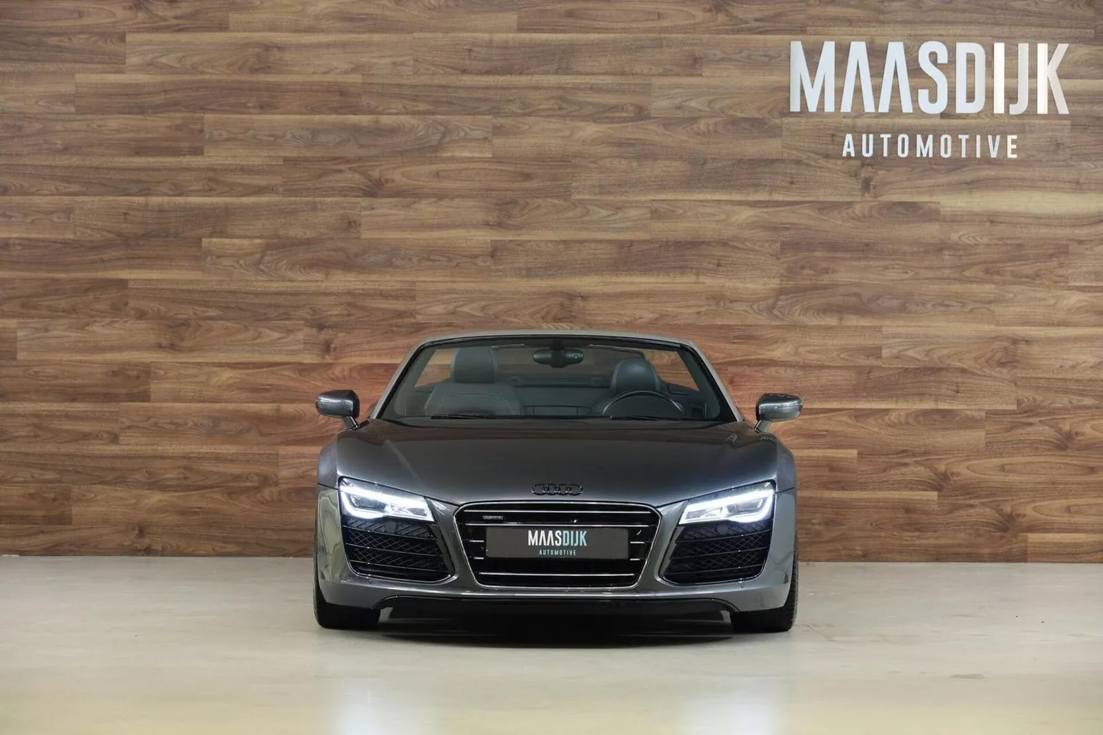 2013 Audi R8 Spyder V10, 2/30