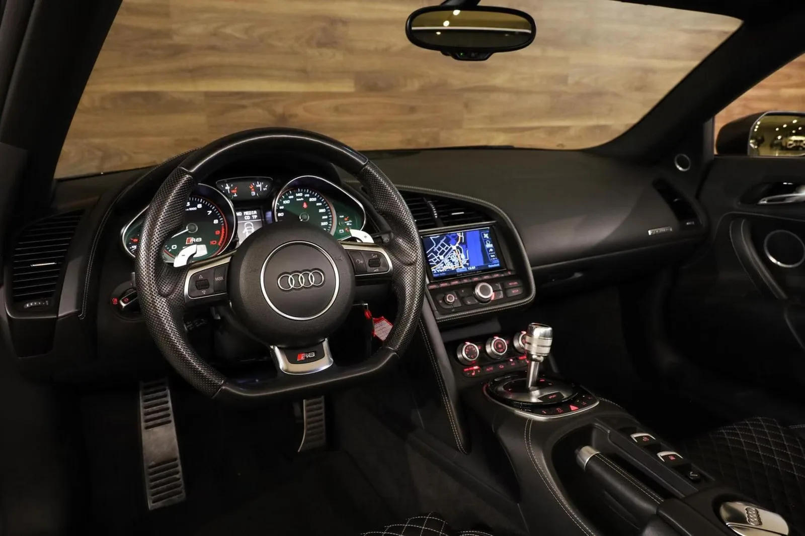 2013 Audi R8 Spyder V10, 3/30