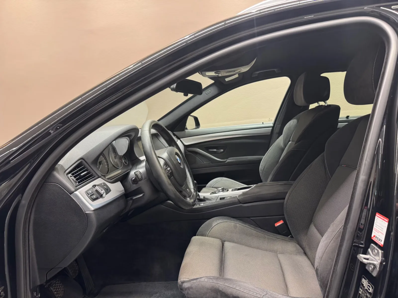 2013 BMW 525d Touring, 8/17