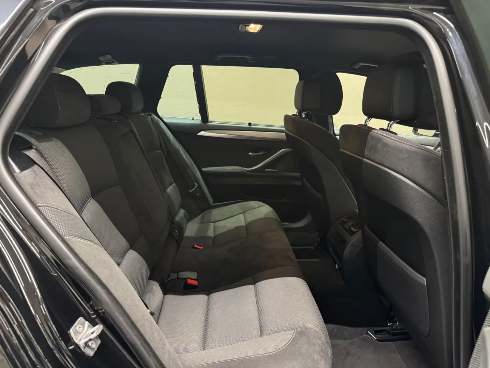 2013 BMW 525d Touring, 13/17