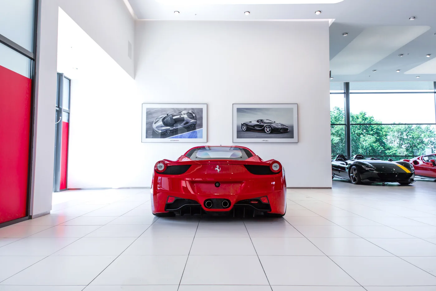 2013 Ferrari 458 Challenge angeboten von einem Fachhändler in Hengelo, Niederlande, Foto 4 von 15