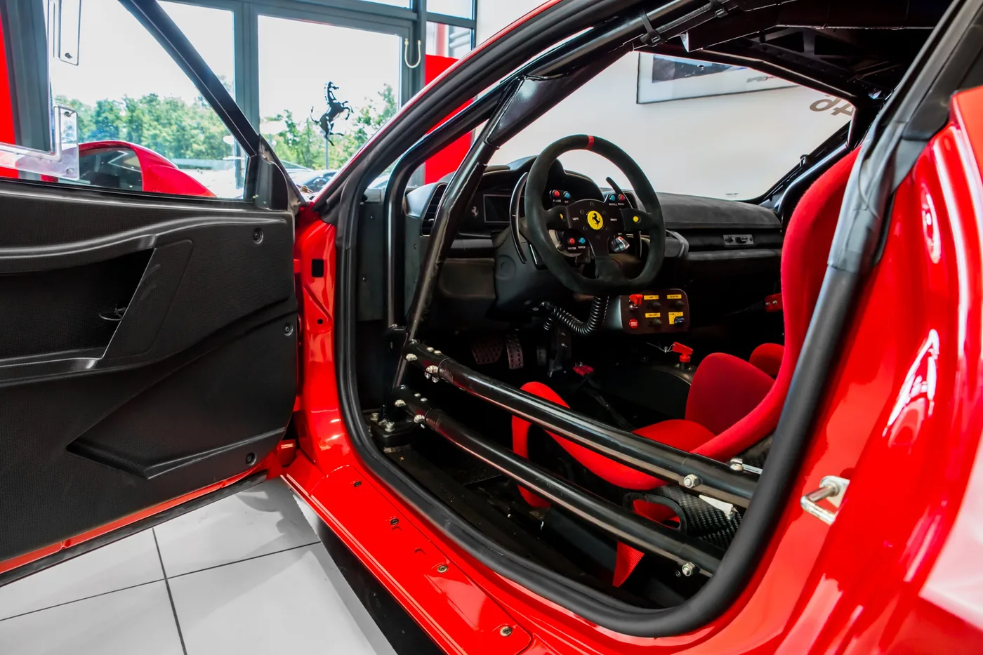 2013 Ferrari 458 Challenge angeboten von einem Fachhändler in Hengelo, Niederlande, Foto 14 von 15