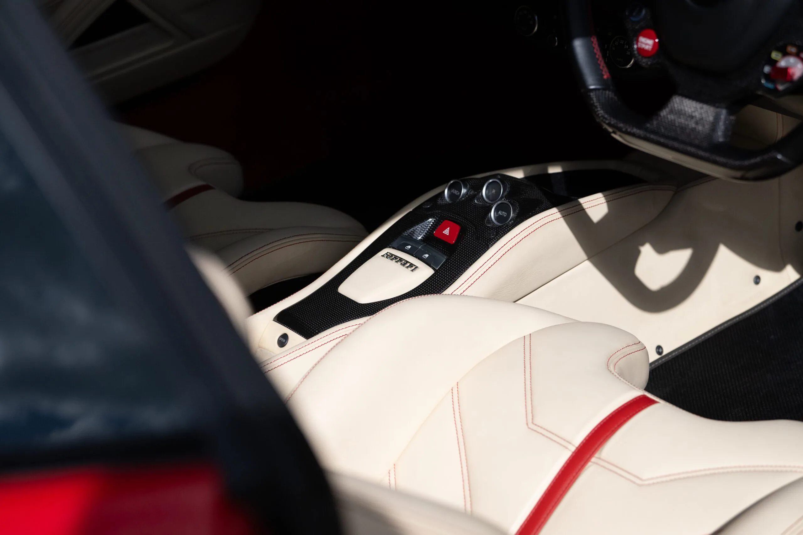 2013 Ferrari 458 Italia, 8/21