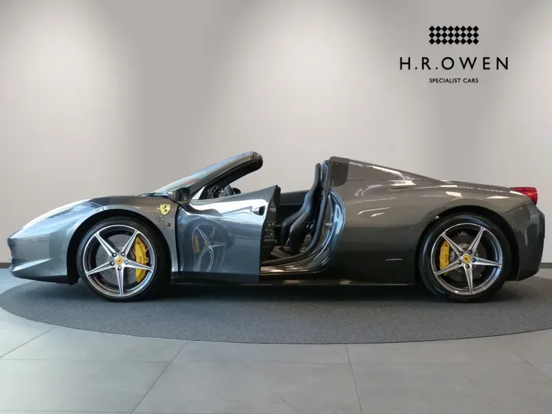 2013 Ferrari 458 Spider, 8/30