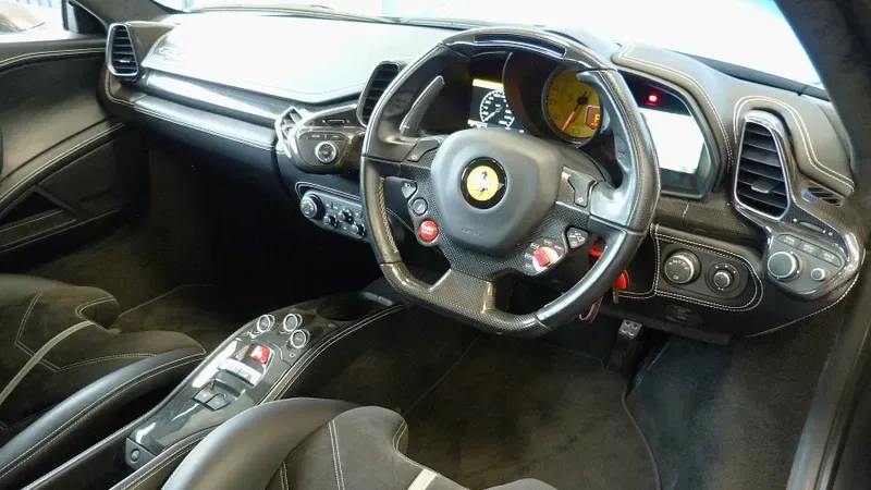 2013 Ferrari 458 Spider, 18/30