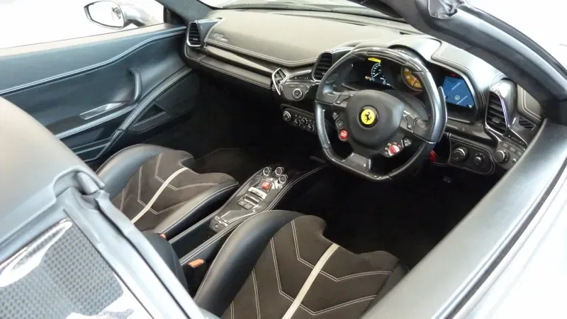 2013 Ferrari 458 Spider, 22/30