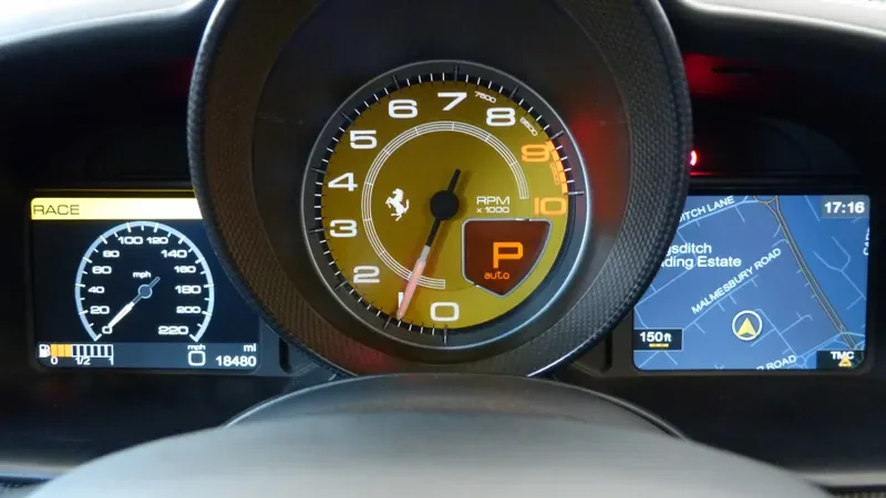 2013 Ferrari 458 Spider, 24/30