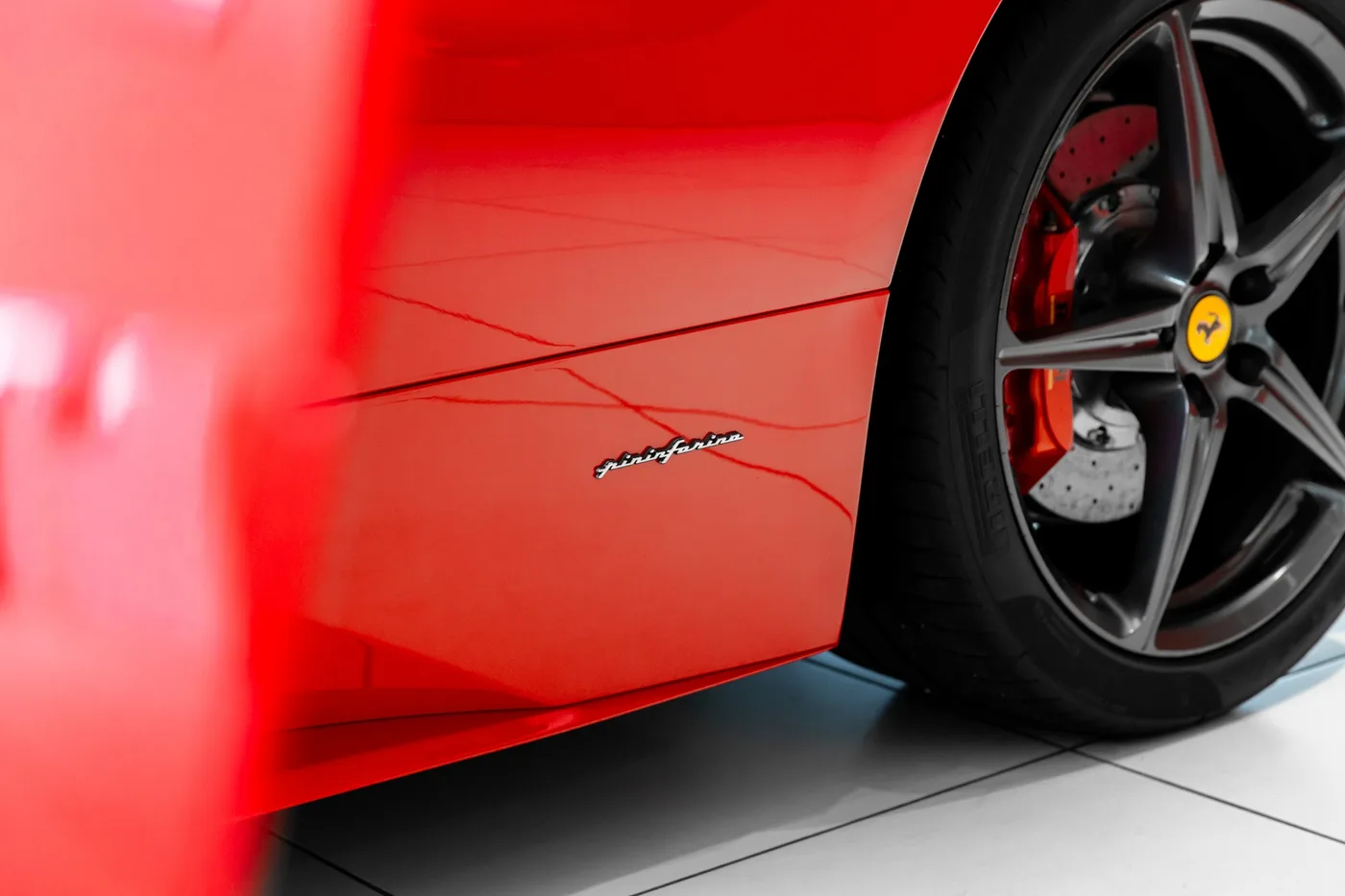 2013 Ferrari 458 Spider offered by a specialist dealer in Hengelo, Netherlands, photo 13 of 15
