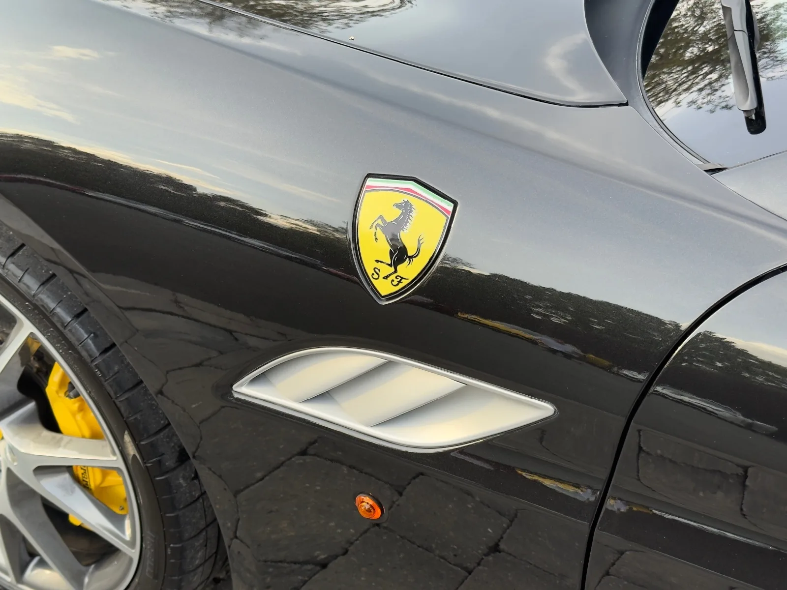2013 Ferrari California 30, 18/30