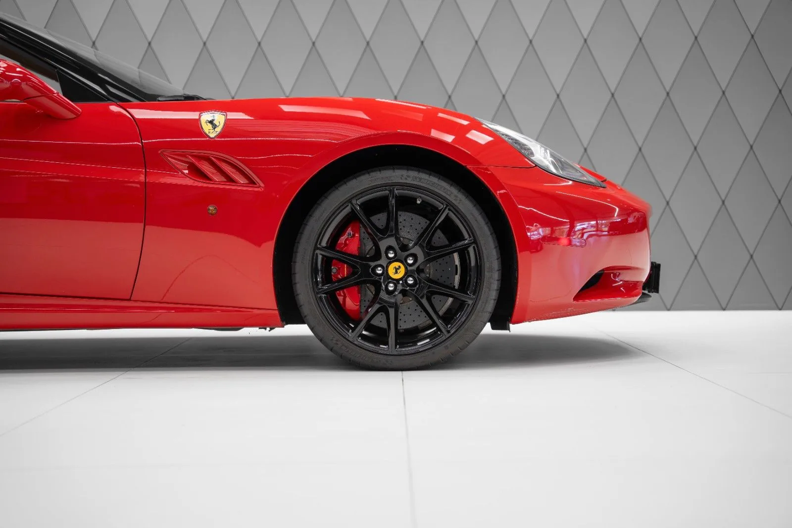 2013 Ferrari California, 7/27
