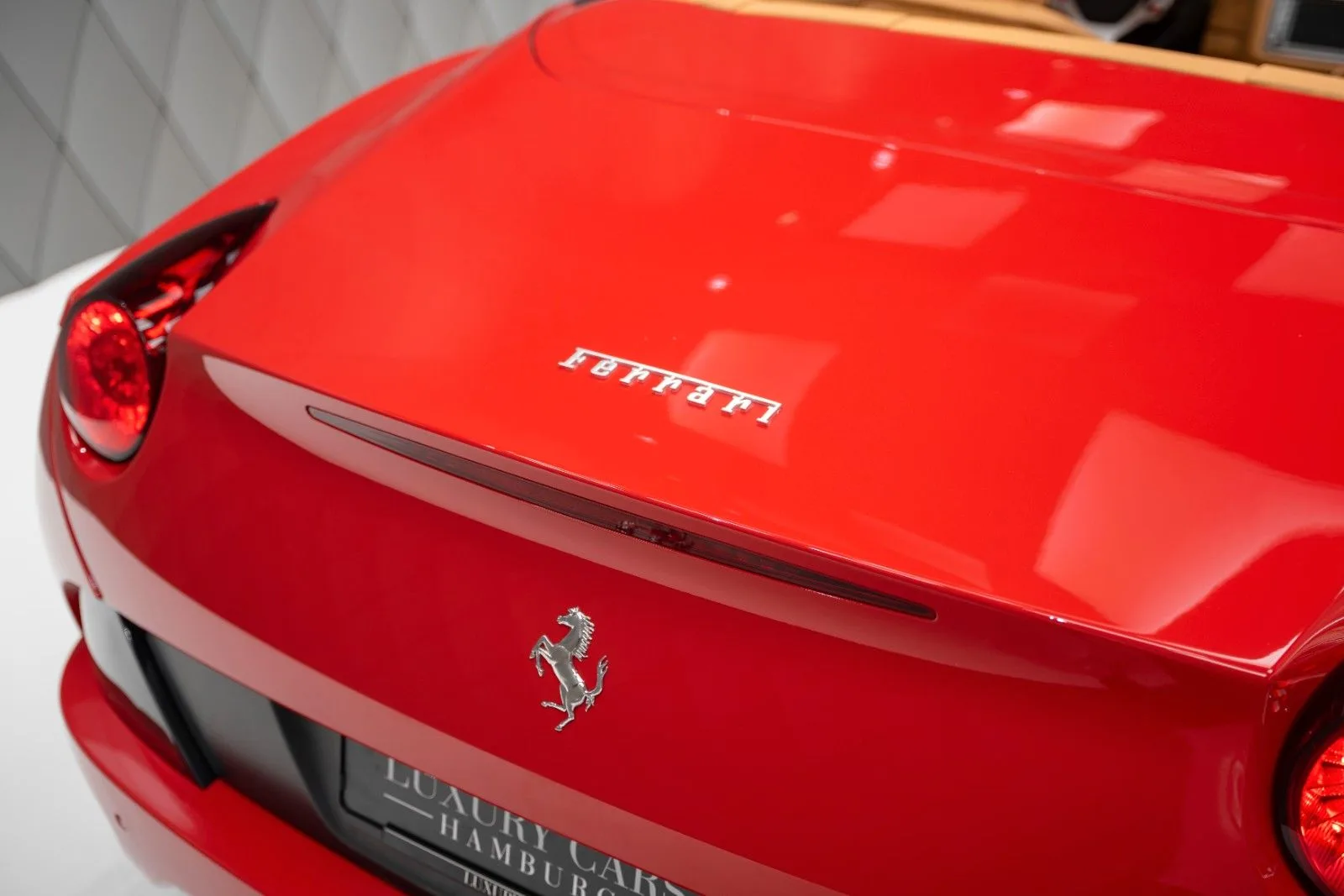 2013 Ferrari California, 9/27