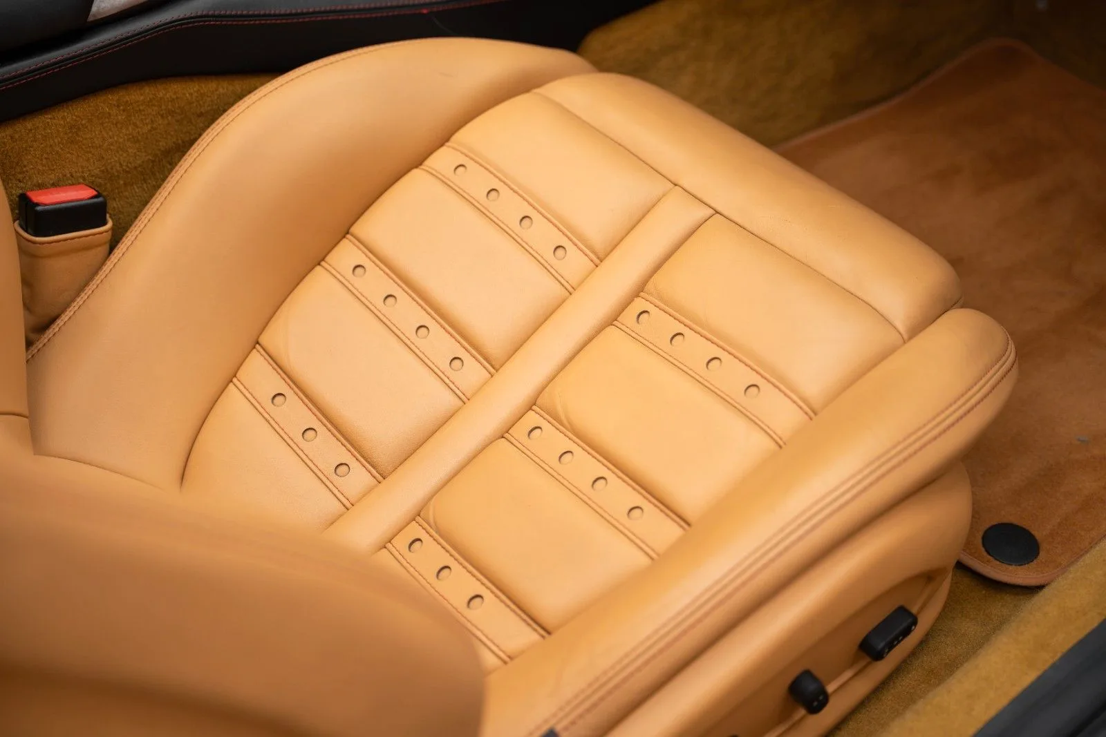 2013 Ferrari California, 21/27