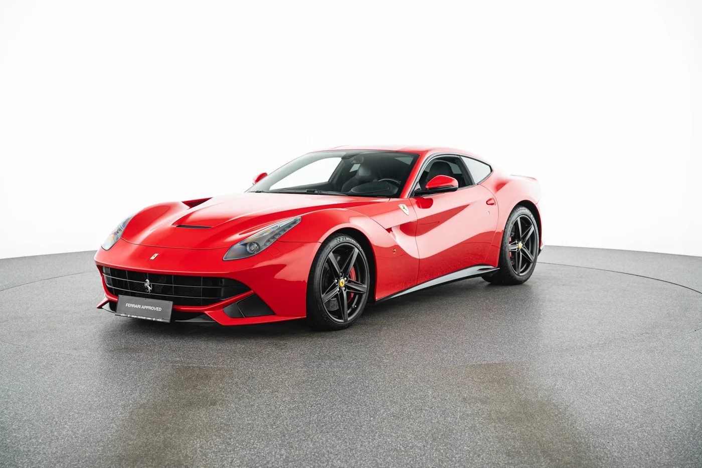 2013 Ferrari F12berlinetta angeboten von einem Fachhändler in Vösendorf, Österreich, Foto 2 von 15