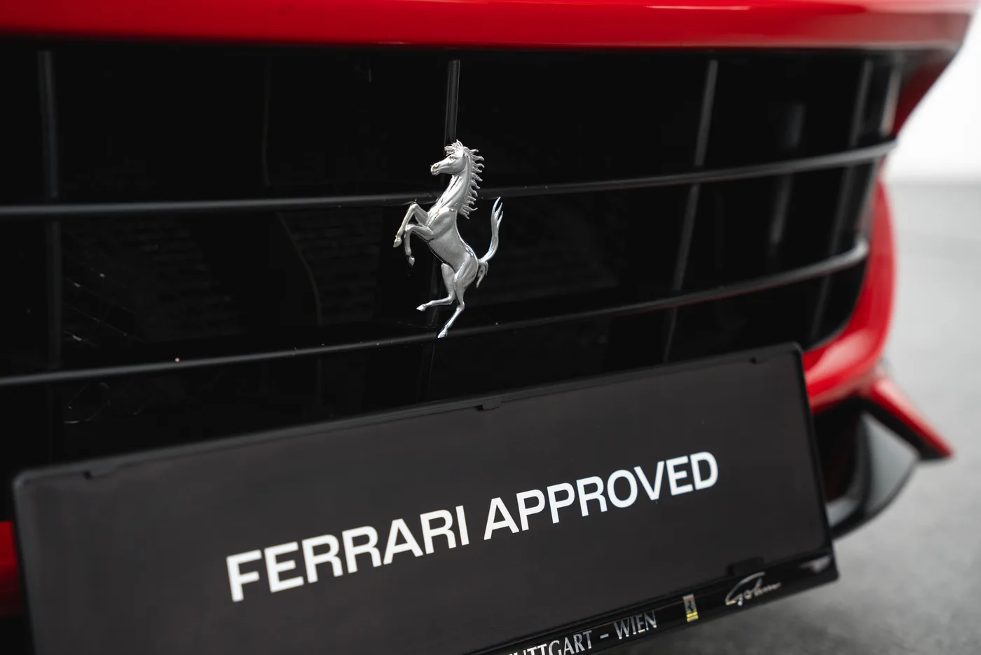 2013 Ferrari F12berlinetta angeboten von einem Fachhändler in Vösendorf, Österreich, Foto 15 von 15