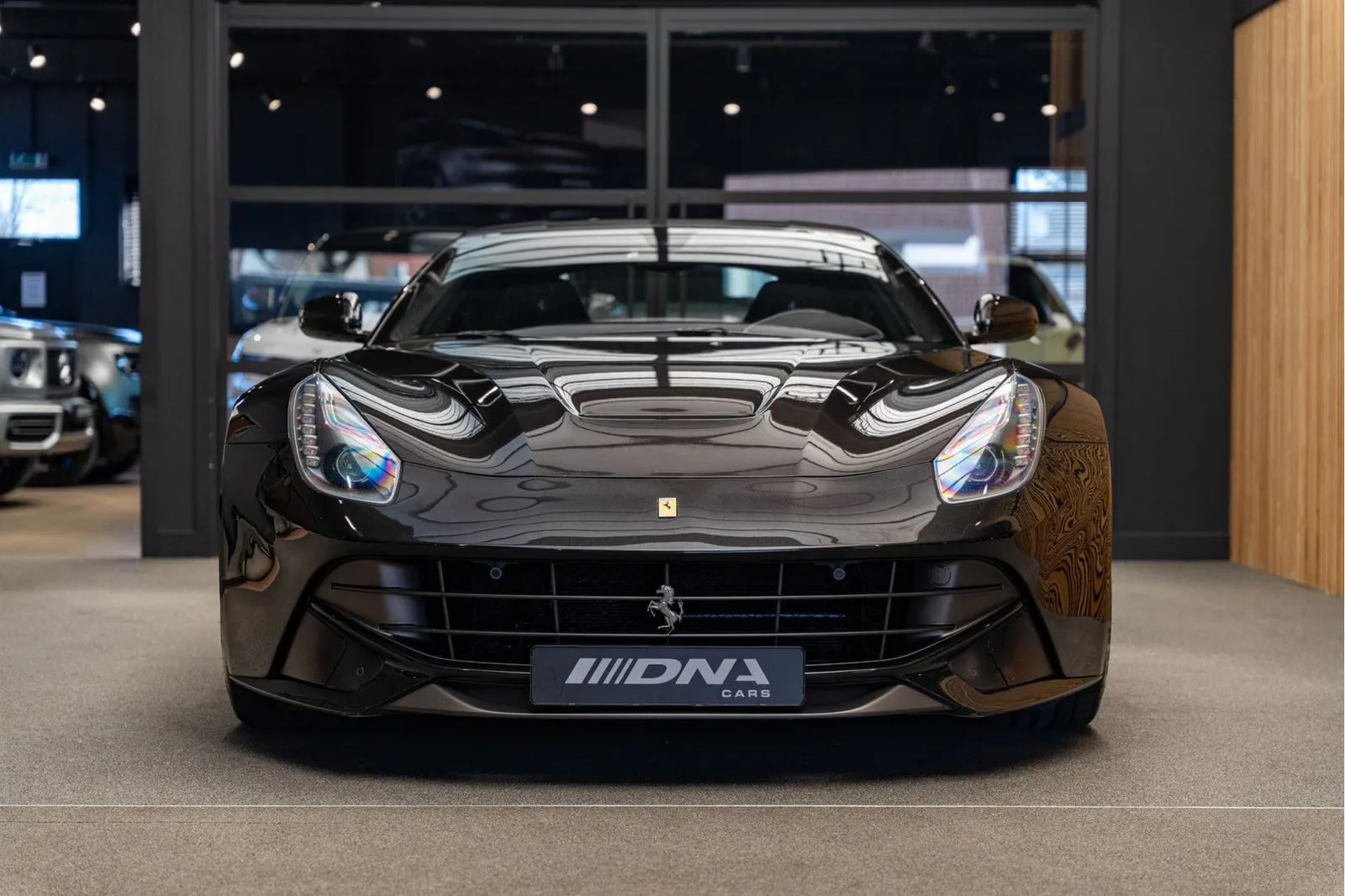 2013 Ferrari F12berlinetta, 2/30